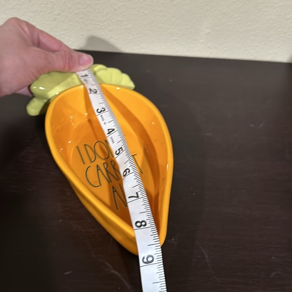 New Rae Dunn I Don’t Carrot all ceramic carrot shaped dish - Picture 4 of 6